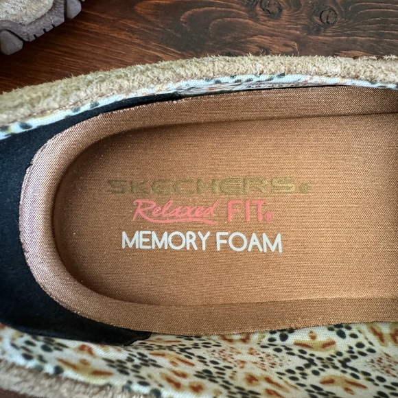 Skechers Relax Fit Memory Foam Shoes - Picture 3 of 5